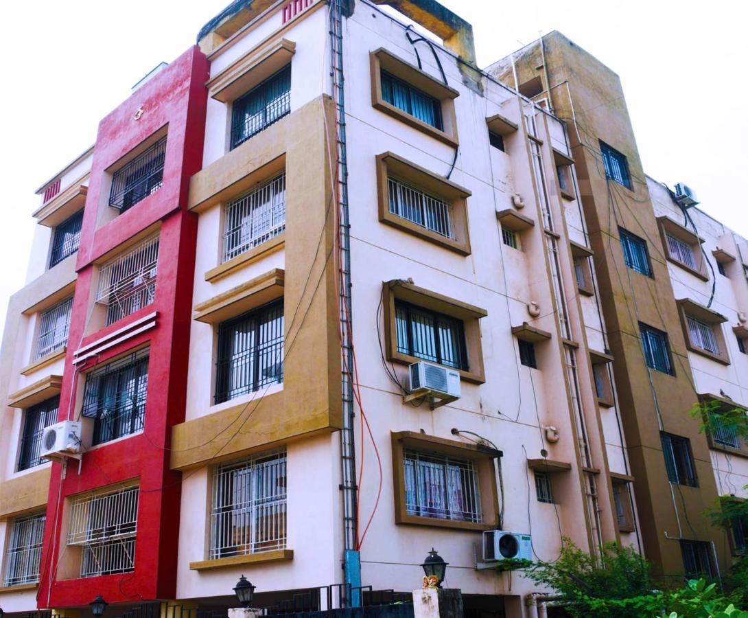 The Tavern Orchid Hotel Kolkata Exterior photo